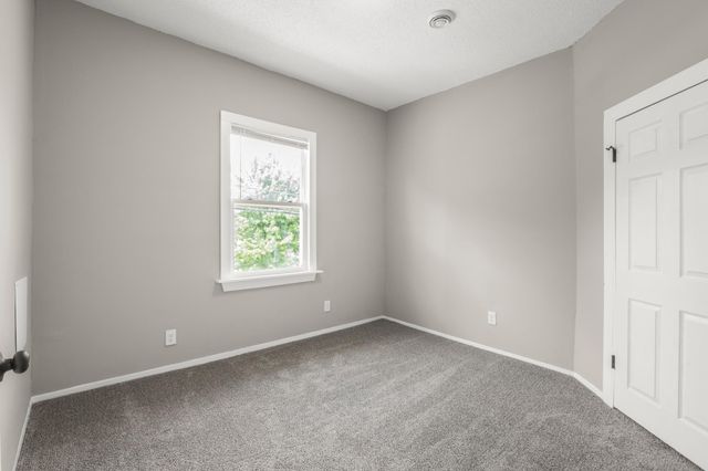 1237 Knox Avenue N, Minneapolis, MN 55411