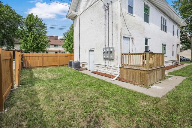 1237 Knox Avenue N, Minneapolis, MN 55411