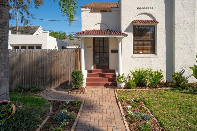 225 HIBISCUS COURT, Orlando, FL 32801