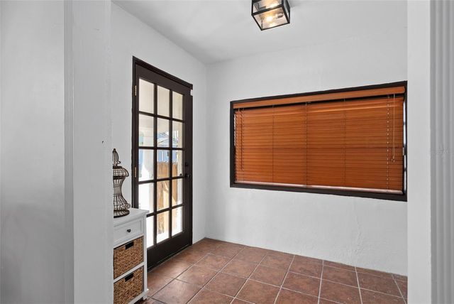 225 HIBISCUS COURT, Orlando, FL 32801