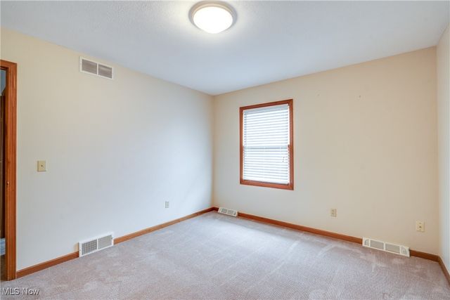 2790 Lee Avenue NW, Massillon, OH 44647