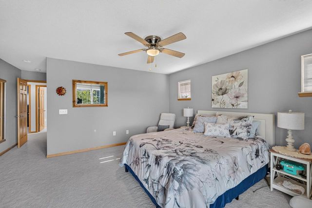 972 Stonehaven Drive, Sun Prairie, WI 53590