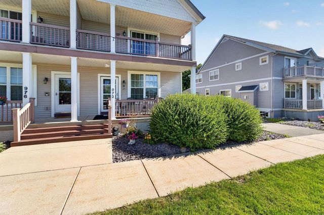 972 Stonehaven Drive, Sun Prairie, WI 53590