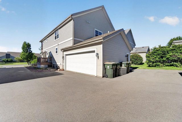 972 Stonehaven Drive, Sun Prairie, WI 53590