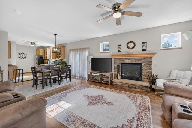 972 Stonehaven Drive, Sun Prairie, WI 53590