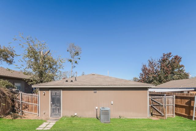 1117 Jones Street, Greenville, TX 75401