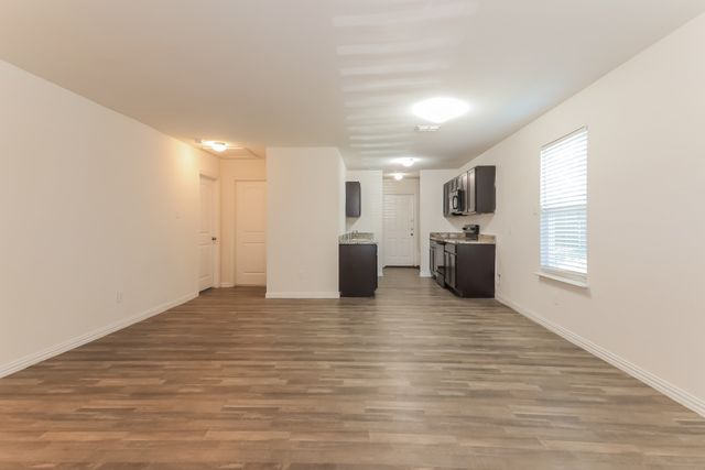 1117 Jones Street, Greenville, TX 75401