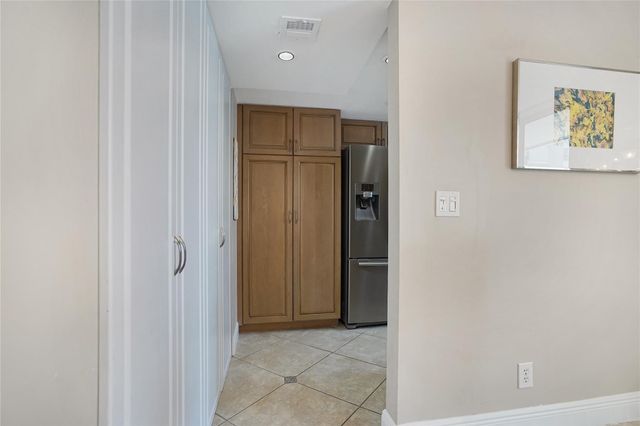 4280 Galt Ocean Drive 11J, Fort Lauderdale, FL 33308