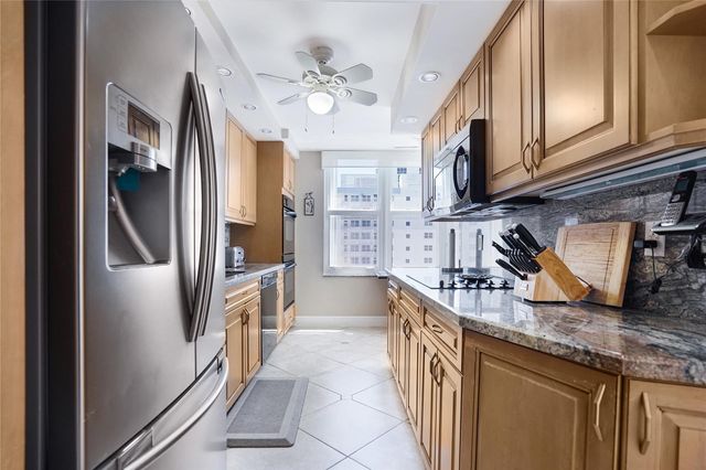 4280 Galt Ocean Drive 11J, Fort Lauderdale, FL 33308