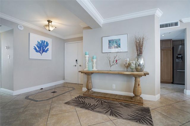 4280 Galt Ocean Drive 11J, Fort Lauderdale, FL 33308