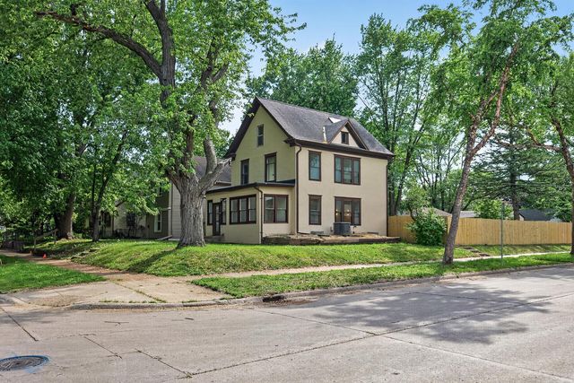 2900 30th Avenue S, Minneapolis, MN 55406