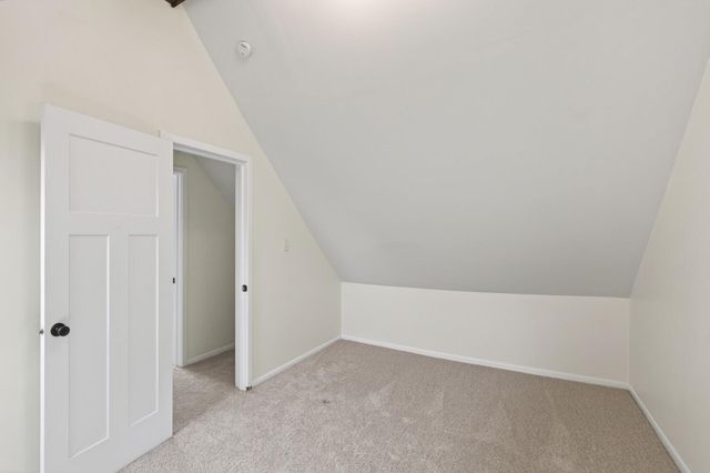 2900 30th Avenue S, Minneapolis, MN 55406