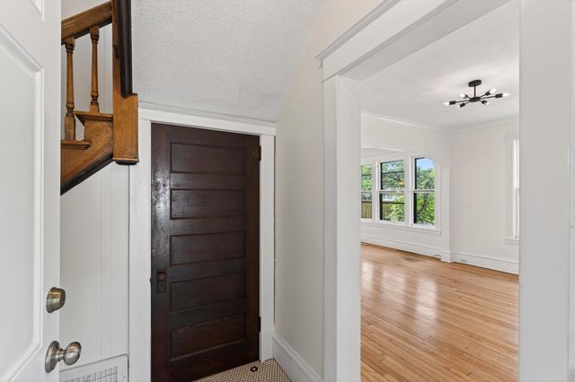 2900 30th Avenue S, Minneapolis, MN 55406