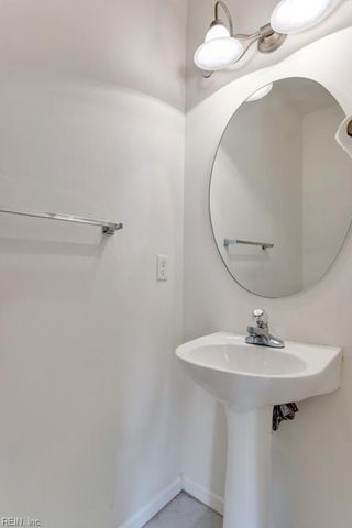 824 Willberry DR, Virginia Beach, VA 23462