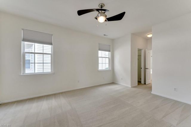824 Willberry DR, Virginia Beach, VA 23462