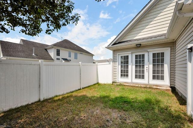 824 Willberry DR, Virginia Beach, VA 23462