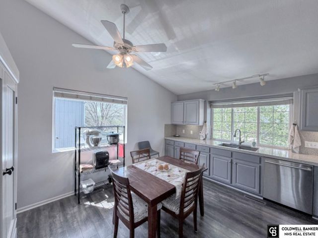 18039 Sunridge Street, Omaha, NE 68136