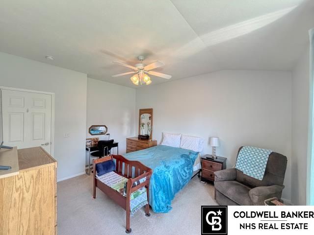 18039 Sunridge Street, Omaha, NE 68136
