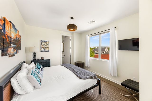 227 Oceola Ave Apt 1, Nashville, TN 37209