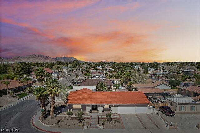 900 Fairway Drive, Boulder City, NV 89005