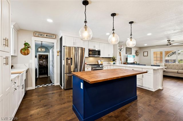 900 Fairway Drive, Boulder City, NV 89005