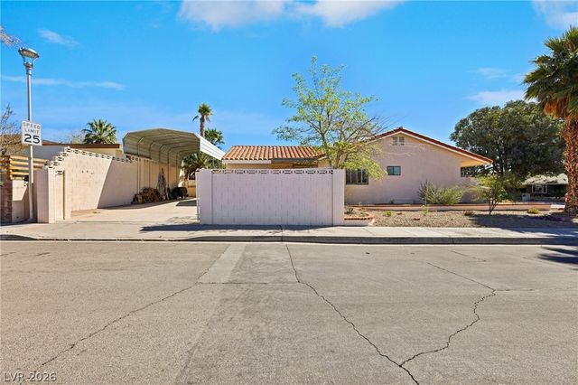 900 Fairway Drive, Boulder City, NV 89005