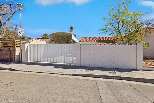 900 Fairway Drive, Boulder City, NV 89005