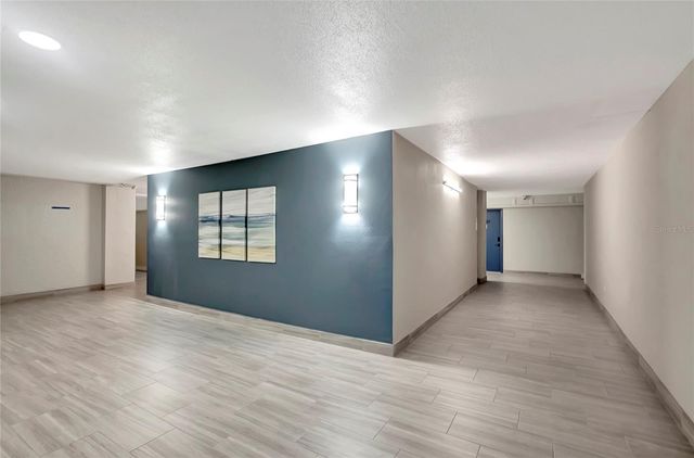 500 TREASURE ISLAND CSWY 501, Treasure Island, FL 33706