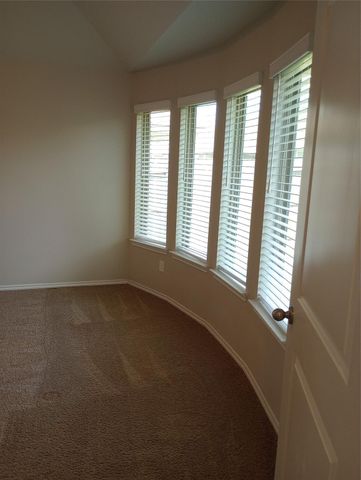 31053 Regal Elm Lane, Conroe, TX 77385