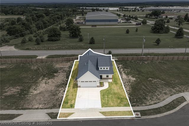 6925 Spruce Street, Fort Smith, AR 72916