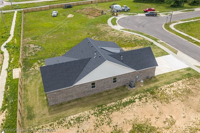 6925 Spruce Street, Fort Smith, AR 72916