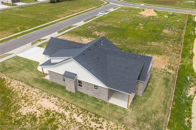 6925 Spruce Street, Fort Smith, AR 72916