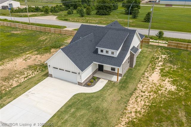 6925 Spruce Street, Fort Smith, AR 72916