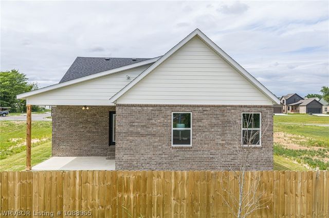 6925 Spruce Street, Fort Smith, AR 72916