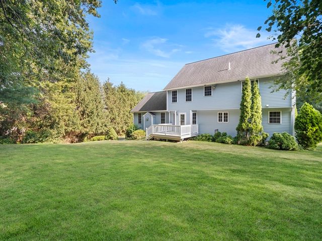 1 Pauline Dr, Andover, MA 01810