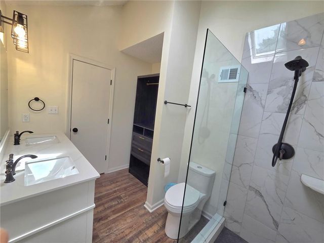 12301 Mullen Court, Olathe, KS 66062