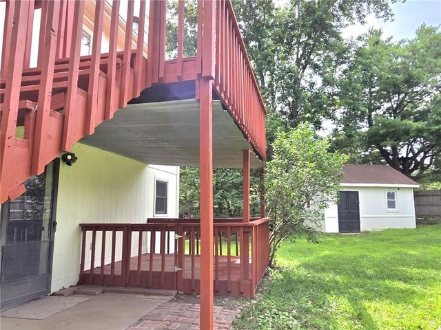 12301 Mullen Court, Olathe, KS 66062