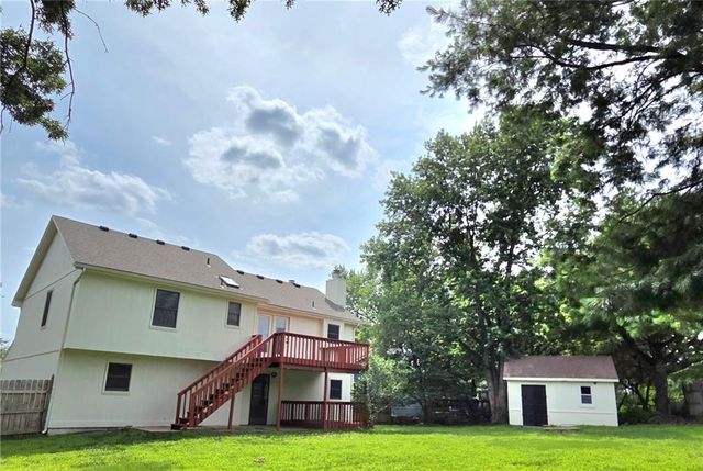 12301 Mullen Court, Olathe, KS 66062