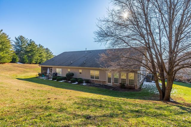 2201 Heritage Place Drive NW, Cleveland, TN 37312