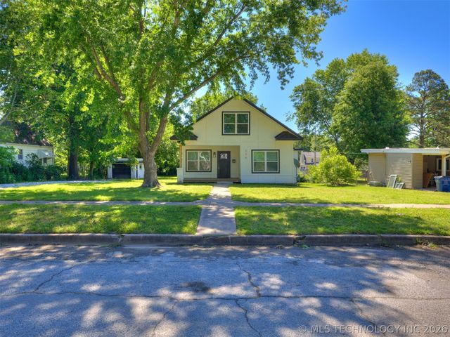 226 S Adair Street, Vinita, OK 74301