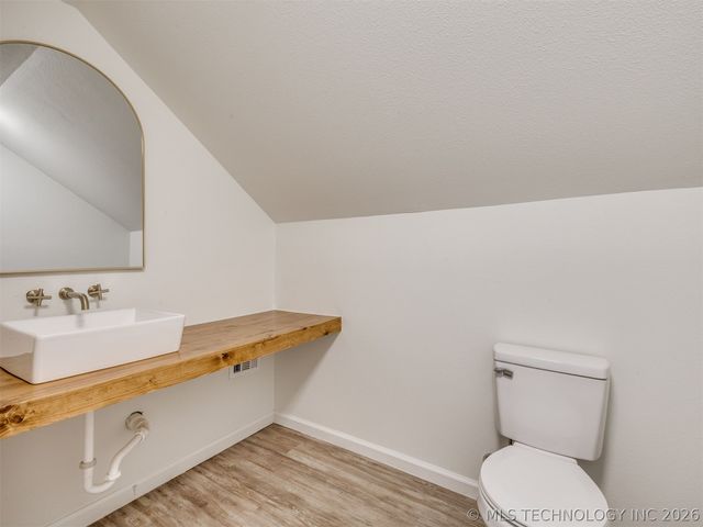 226 S Adair Street, Vinita, OK 74301