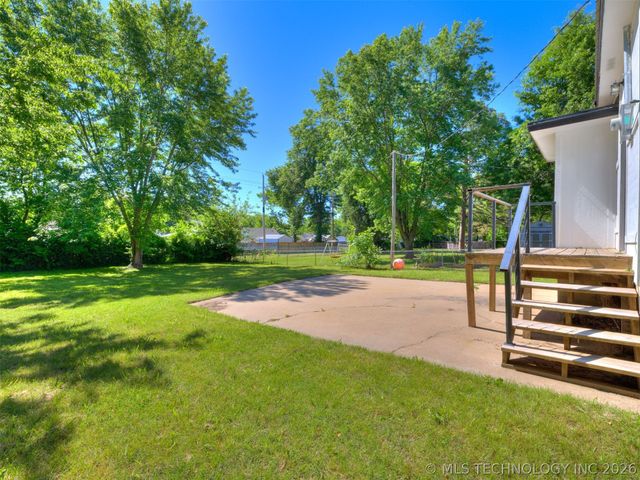 226 S Adair Street, Vinita, OK 74301