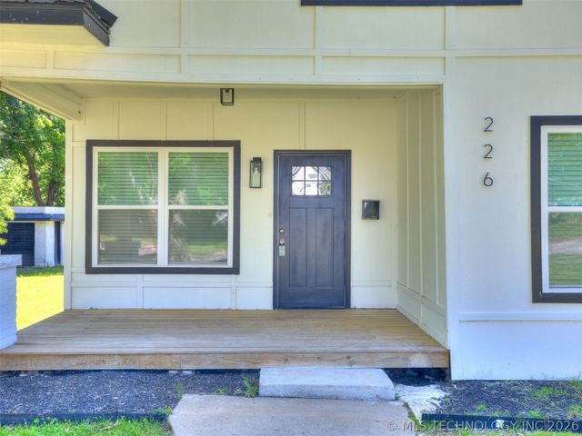 226 S Adair Street, Vinita, OK 74301