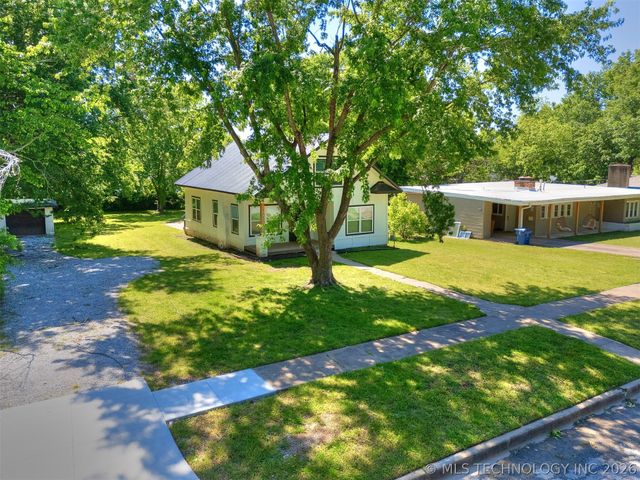 226 S Adair Street, Vinita, OK 74301