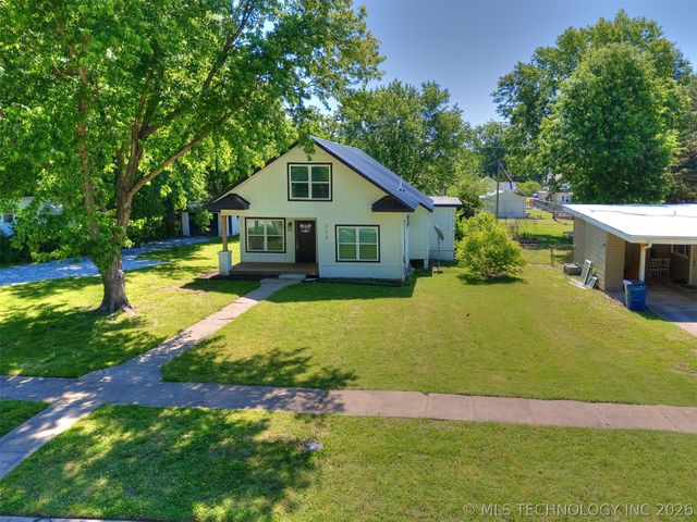 226 S Adair Street, Vinita, OK 74301