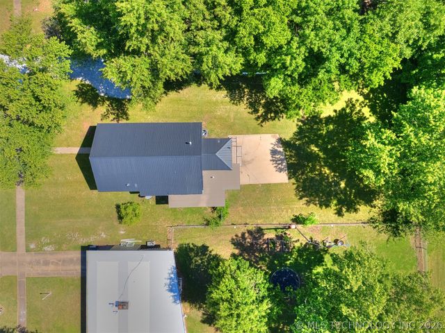 226 S Adair Street, Vinita, OK 74301