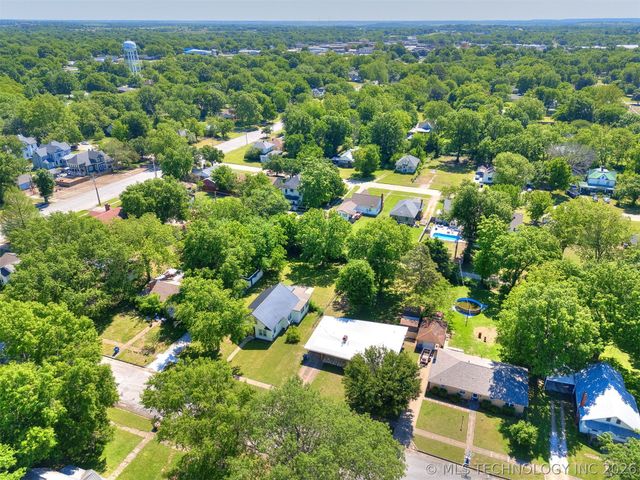 226 S Adair Street, Vinita, OK 74301