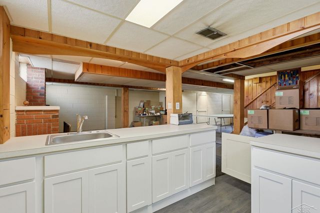 4434 Ashlawn Drive, Flint, MI 48507