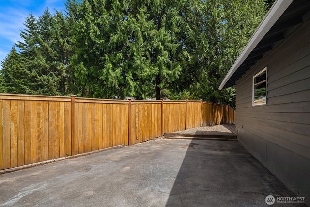 14532 119th Avenue NE, Kirkland, WA 98034