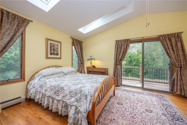 268 W Central Avenue, Pearl River, NY 10965